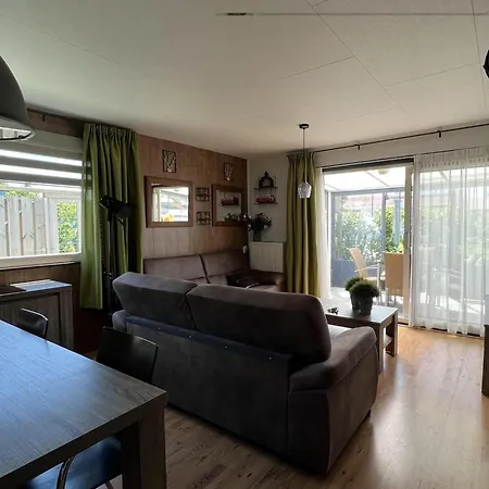 Holiday home For 4 People *