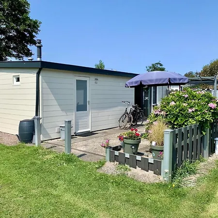 For 4 People Holiday home Sint Maartensvlotbrug