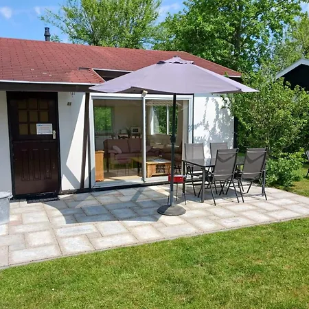 Comfortable For 4 People * Sint Maartensvlotbrug