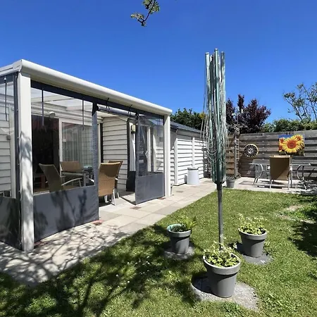 Comfortable For 4 People Sint Maartensvlotbrug