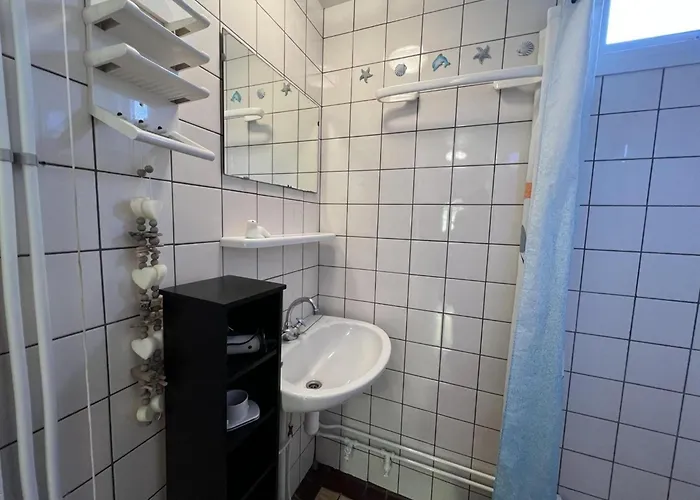 Comfortable For 4 People * Sint Maartensvlotbrug