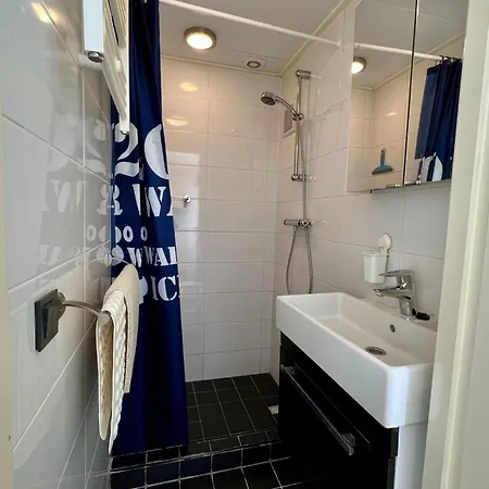 Comfortable For 4 People * Sint Maartensvlotbrug