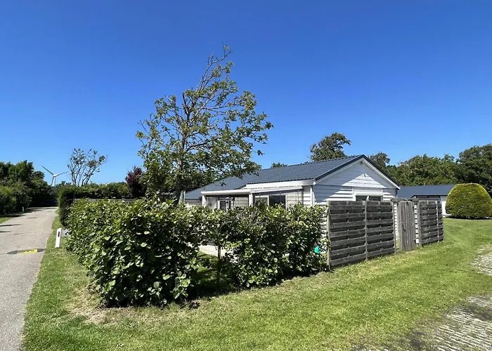 Comfortable For 4 People بيت للعطل Sint Maartensvlotbrug