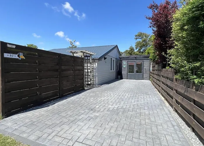 Comfortable For 4 People * Sint Maartensvlotbrug