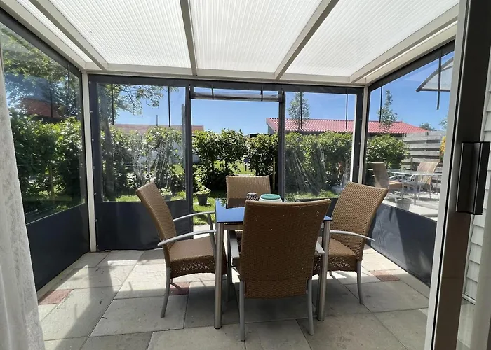 Comfortable For 4 People بيت للعطل Sint Maartensvlotbrug