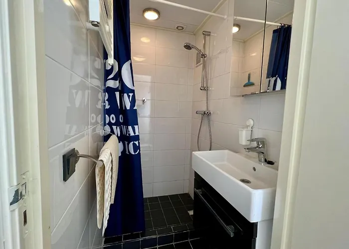 Comfortable For 4 People * Sint Maartensvlotbrug